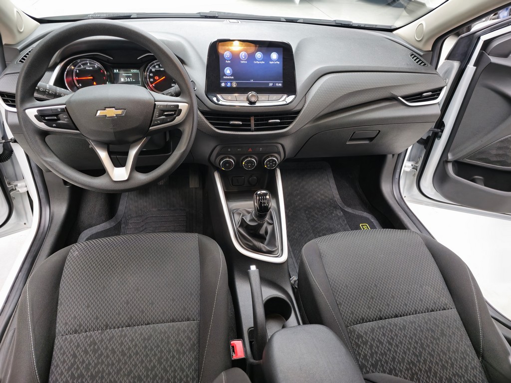 Chevrolet Onix Sedan Branco