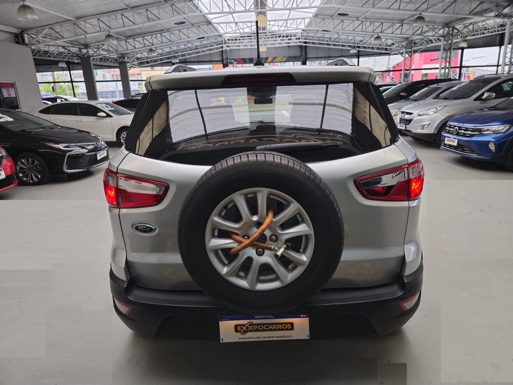 Ford EcoSport Prata