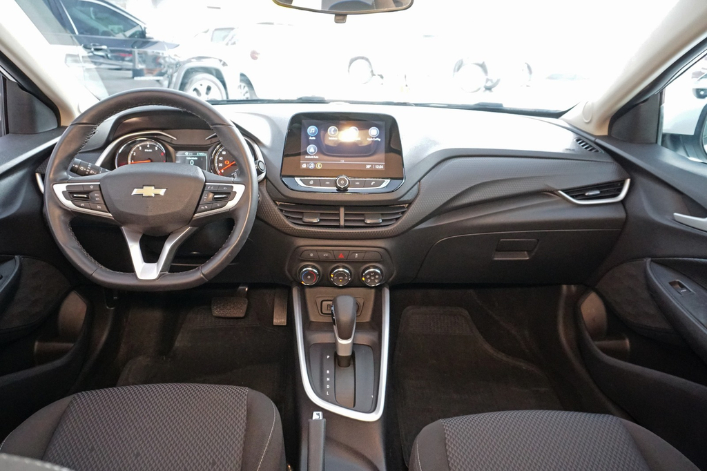 Chevrolet Onix Sedan Branco