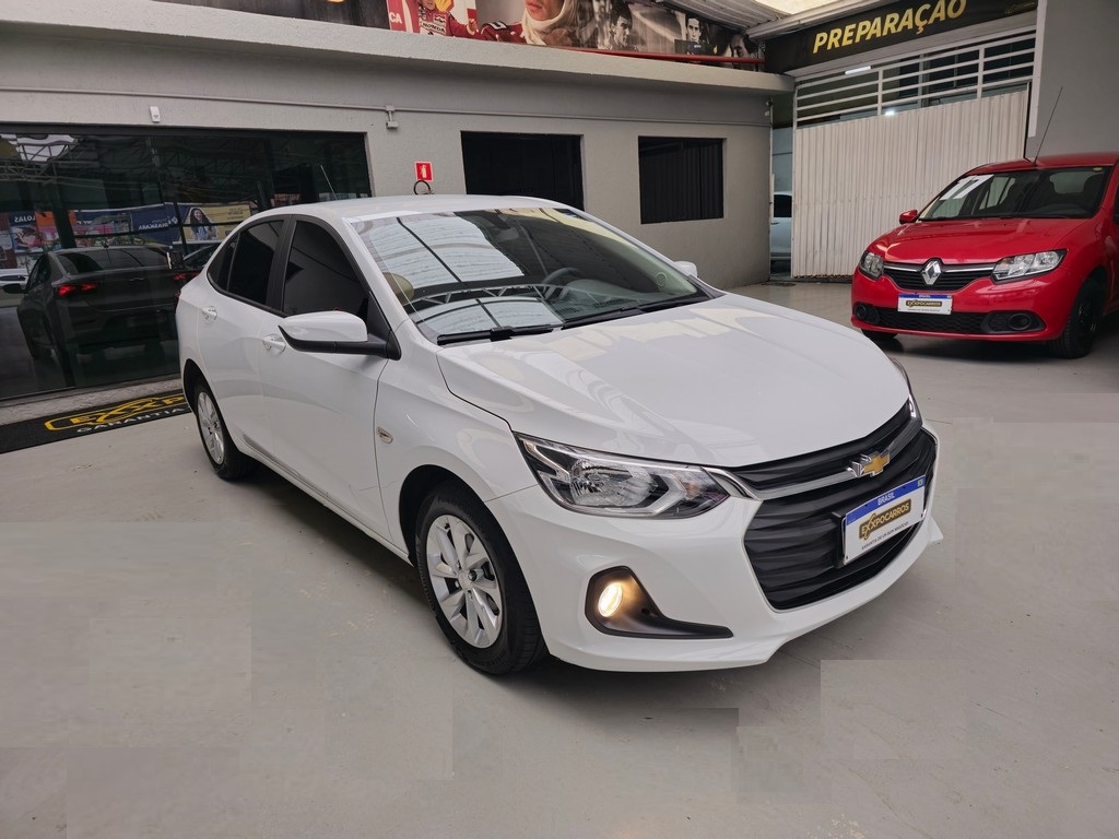 Chevrolet Onix Sedan Branco