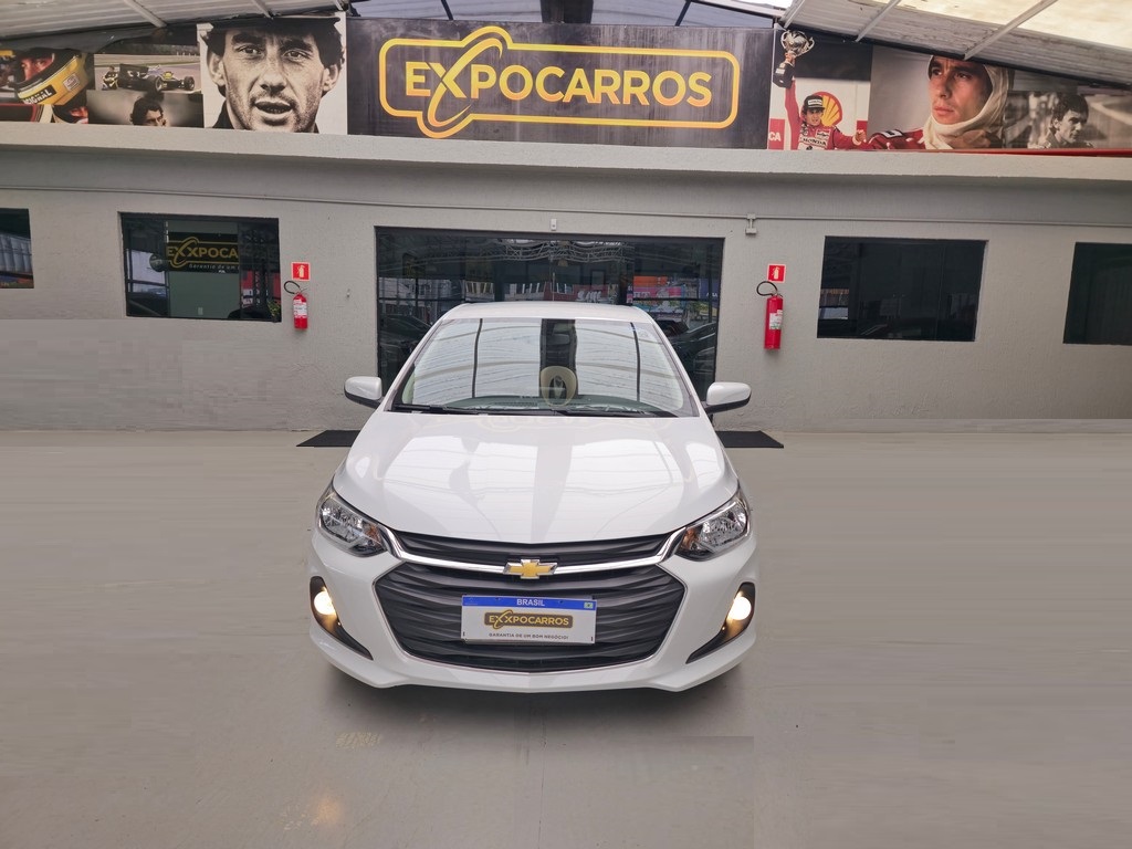 Chevrolet Onix Sedan Branco