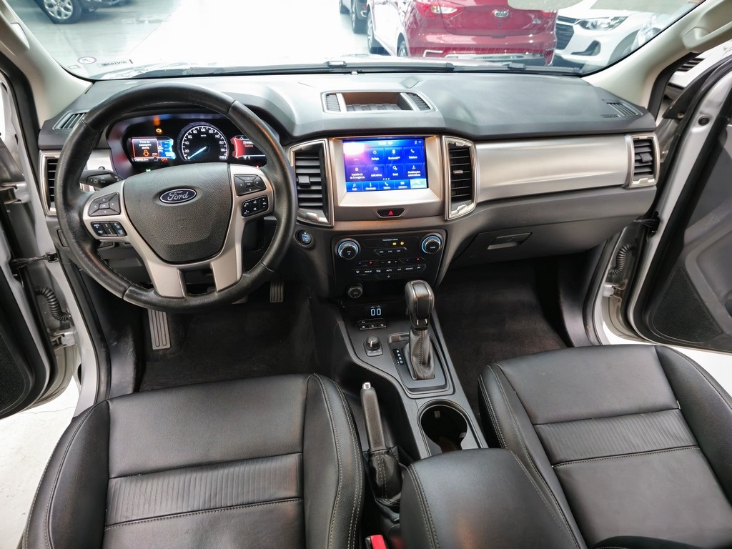 Ford Ranger Prata