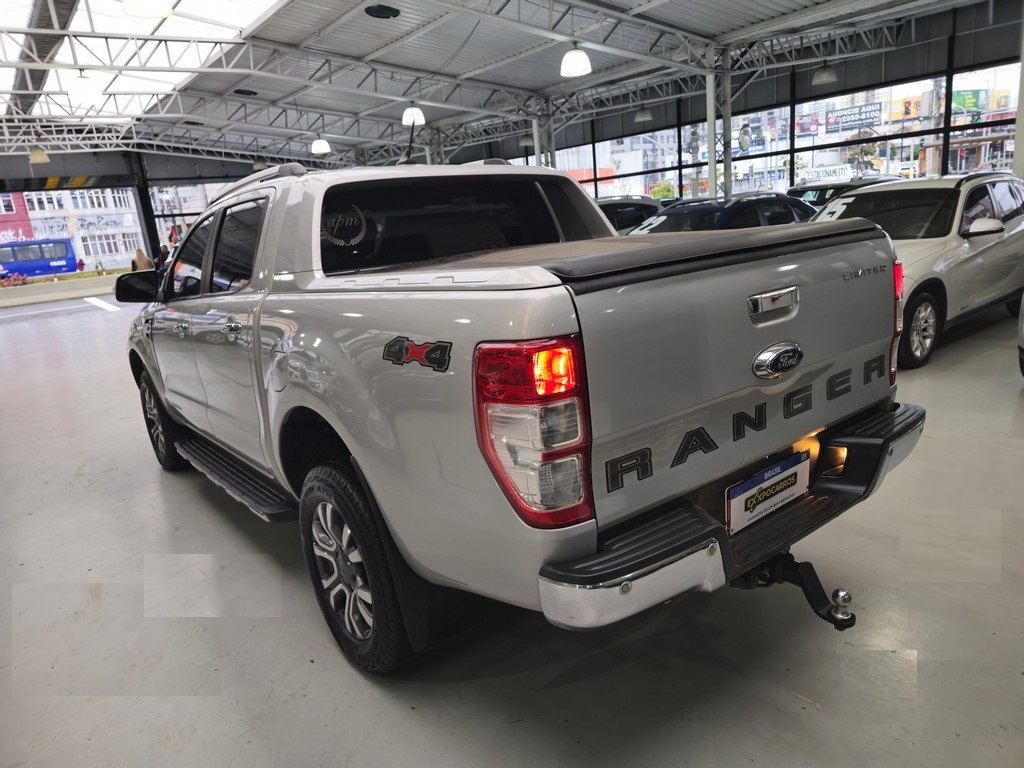 Ford Ranger Prata