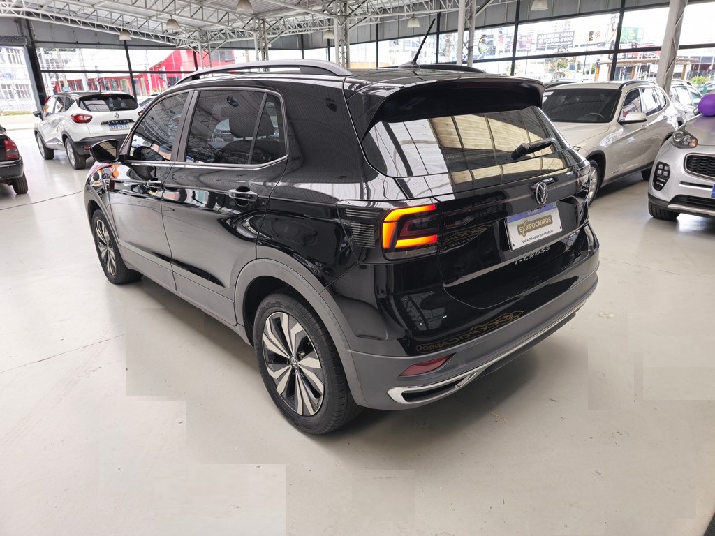 Volkswagen T-Cross Preto