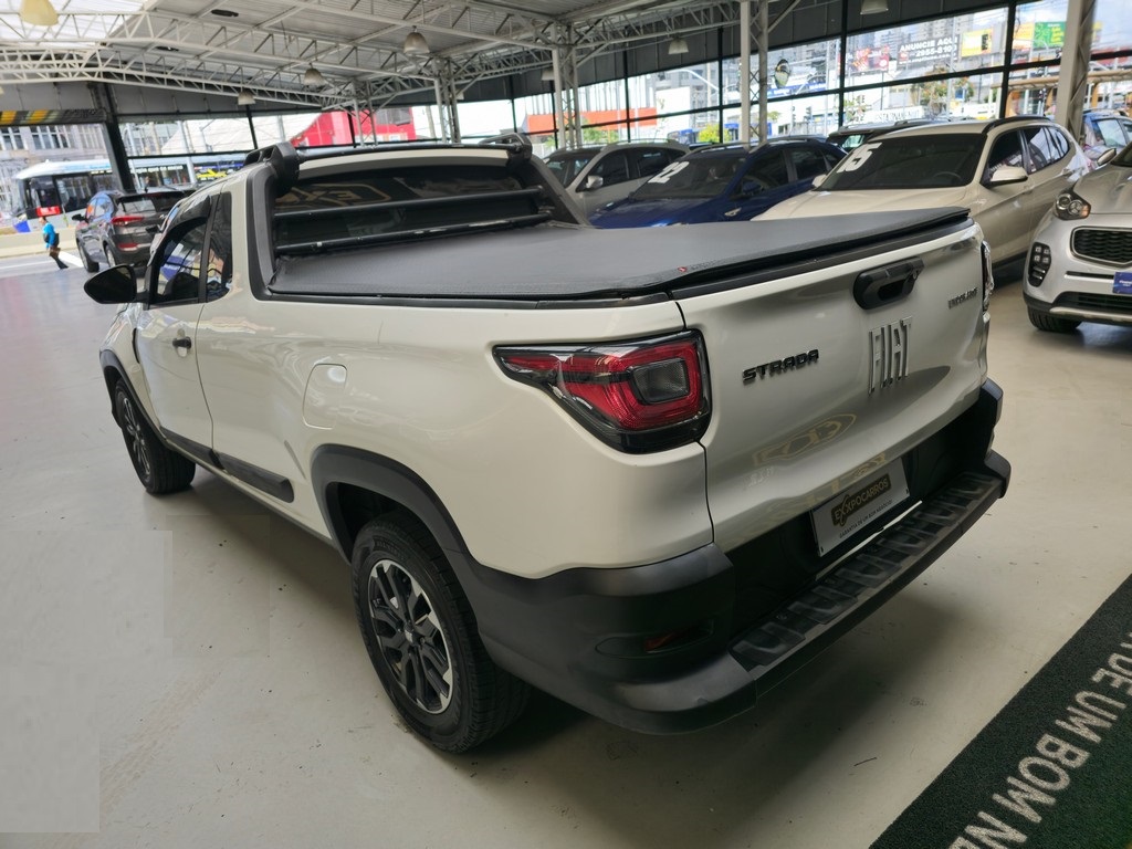Fiat Strada Branco
