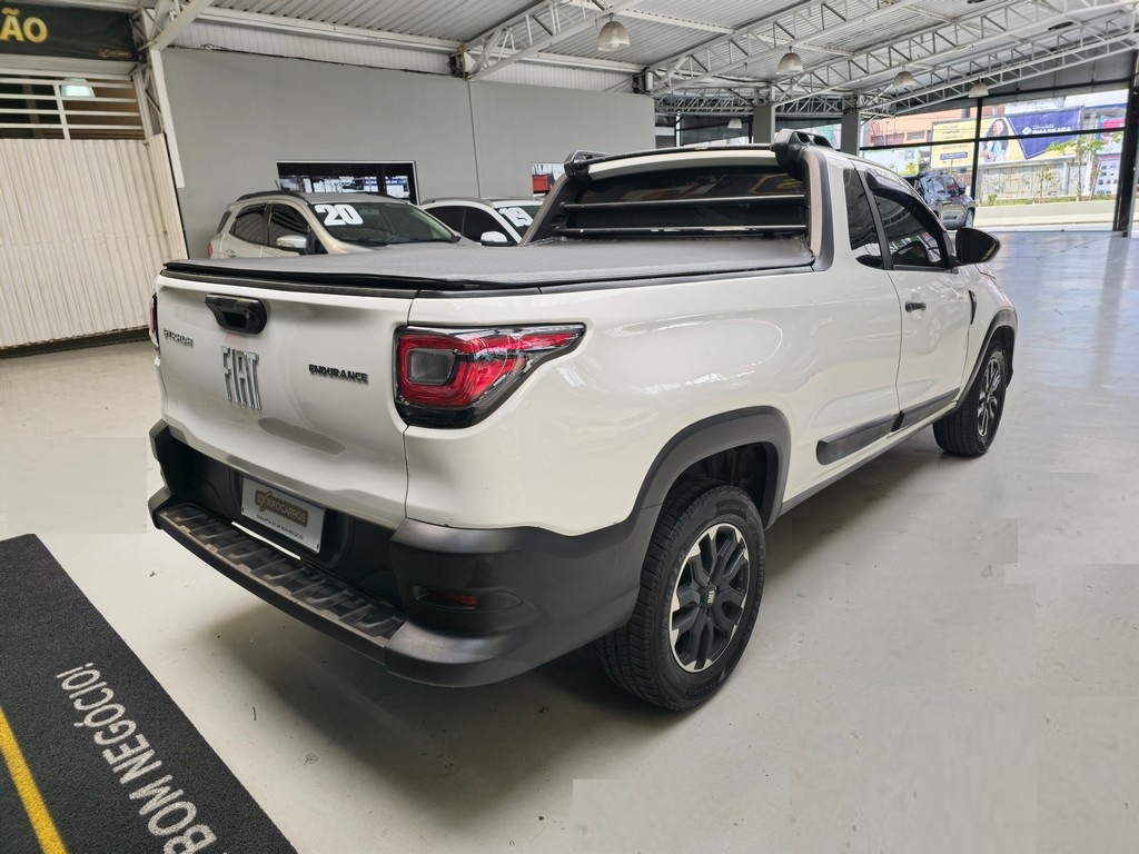 Fiat Strada Branco
