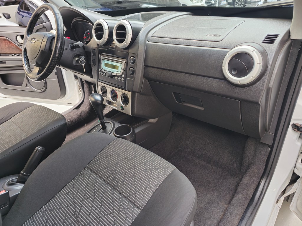 Ford EcoSport Branco