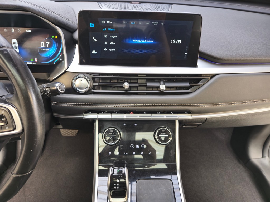Chery Tiggo 8 Cinza