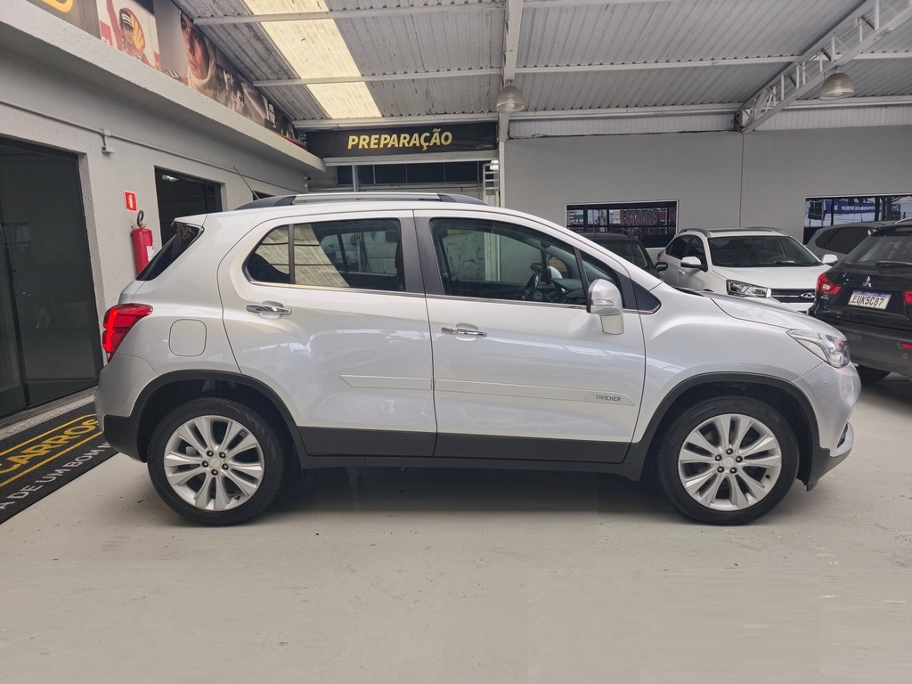 Chevrolet Tracker Prata