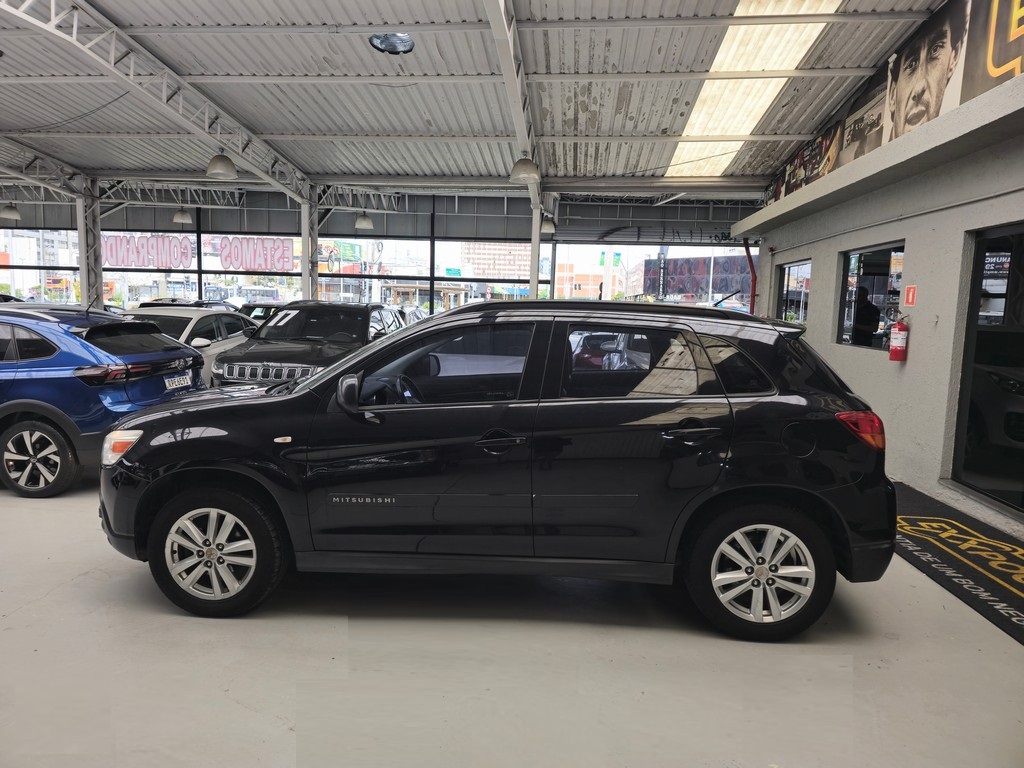 Mitsubishi ASX Preto