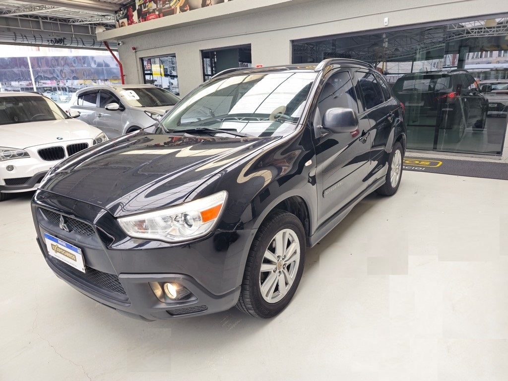 Mitsubishi ASX Preto
