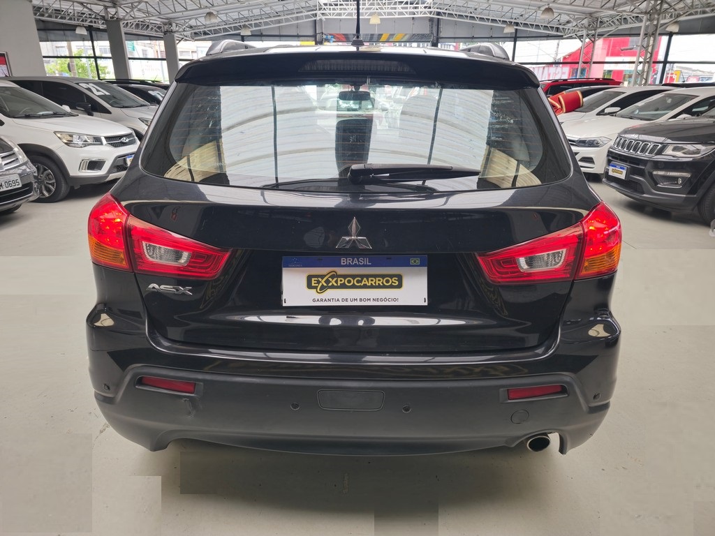 Mitsubishi ASX Preto
