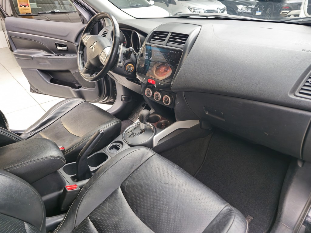 Mitsubishi ASX Preto