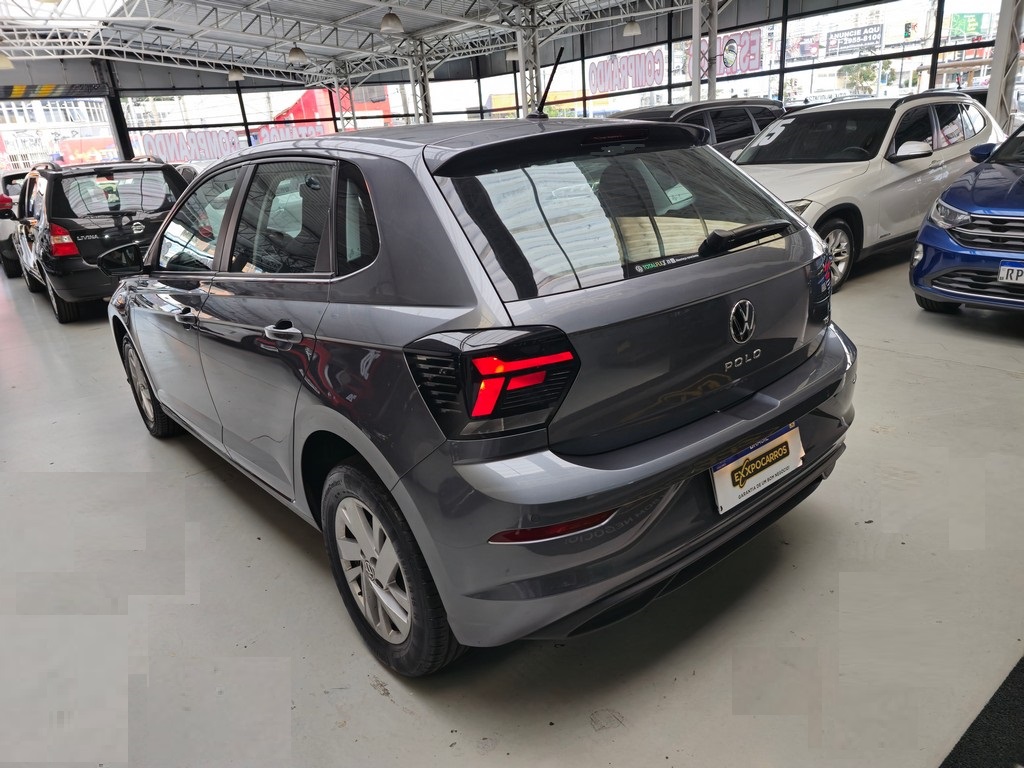 Volkswagen Polo Cinza