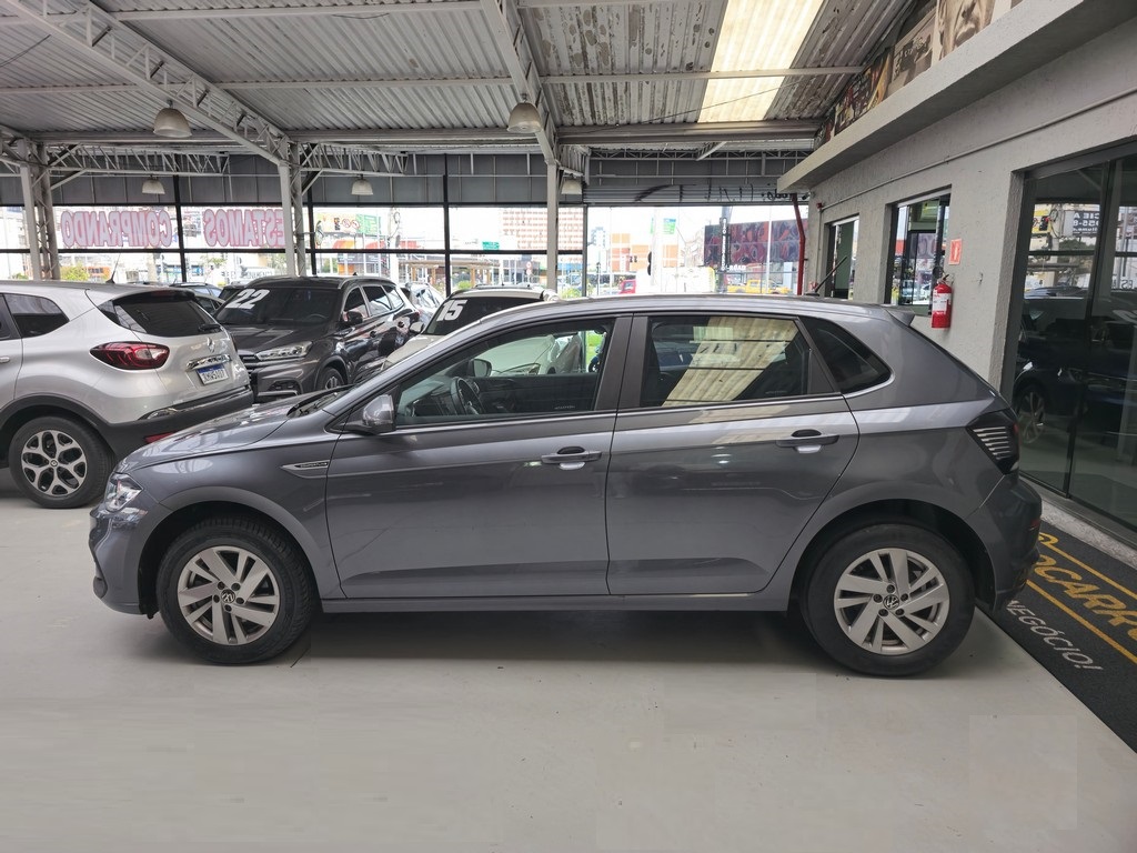 Volkswagen Polo Cinza