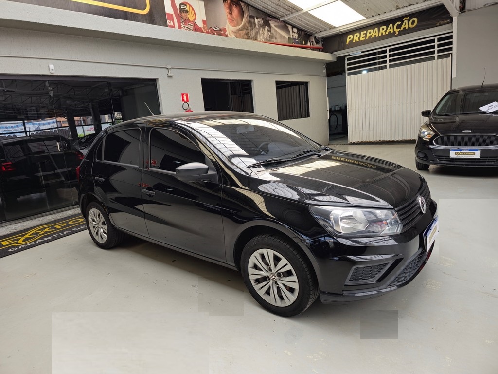 Volkswagen Gol Preto