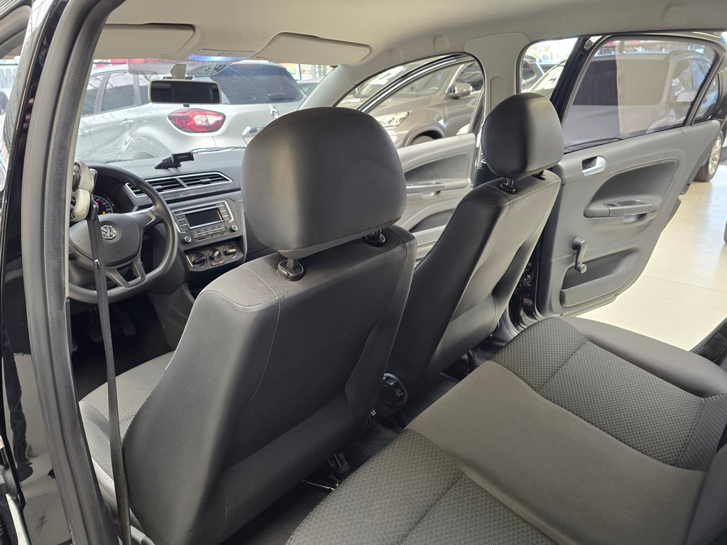 Volkswagen Gol Preto