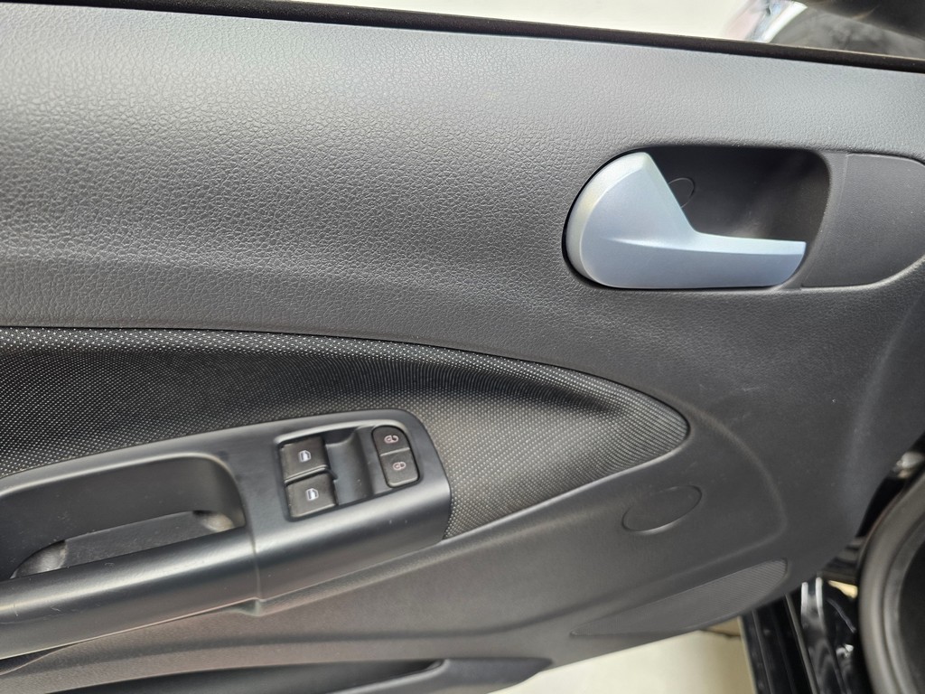 Volkswagen Gol Preto