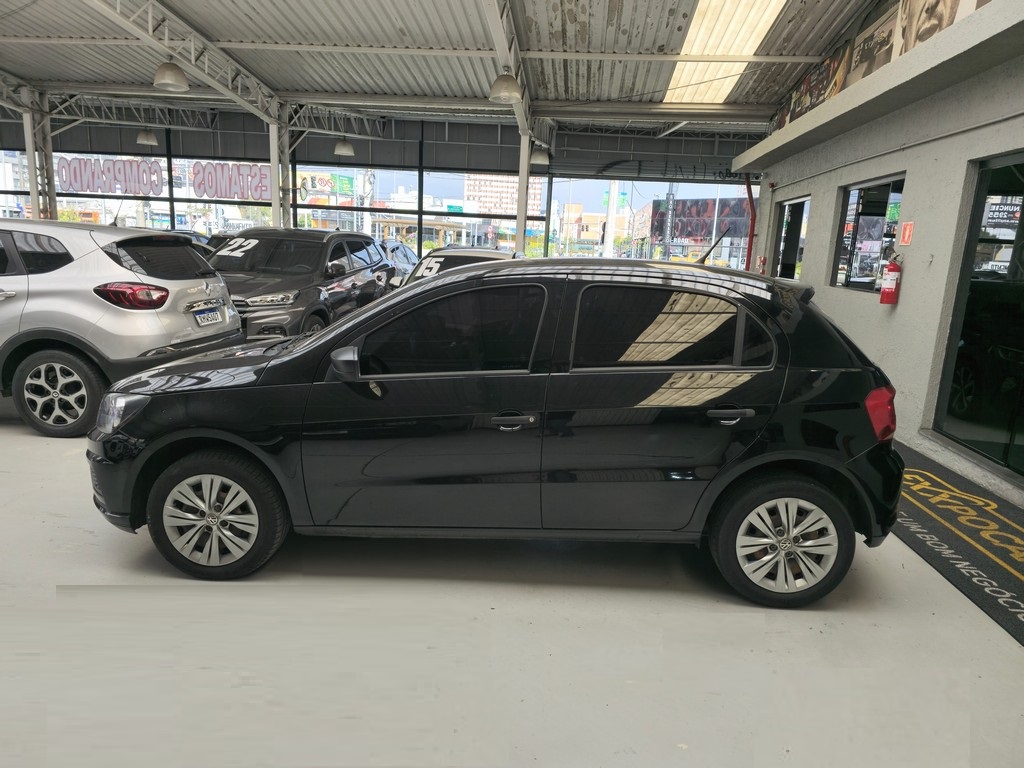Volkswagen Gol Preto