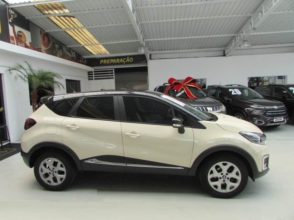 Renault Captur Bege