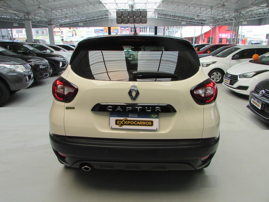 Renault Captur Bege