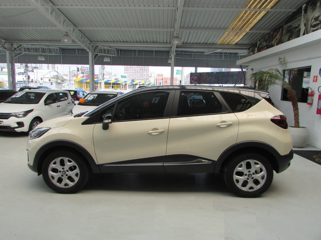 Renault Captur Bege