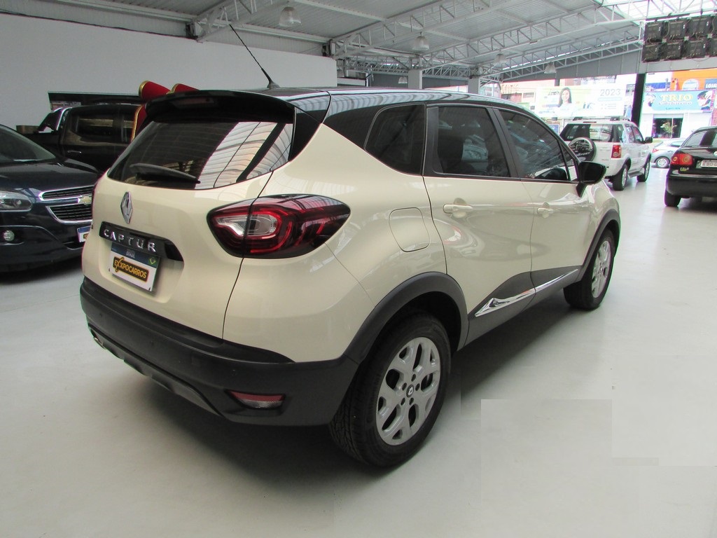 Renault Captur Bege