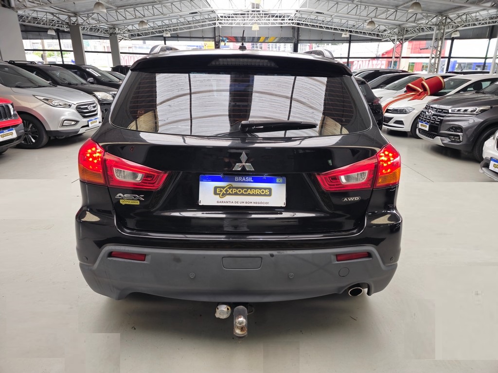 Mitsubishi ASX Preto