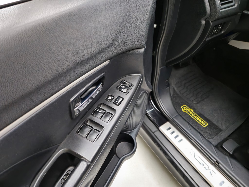 Mitsubishi ASX Preto