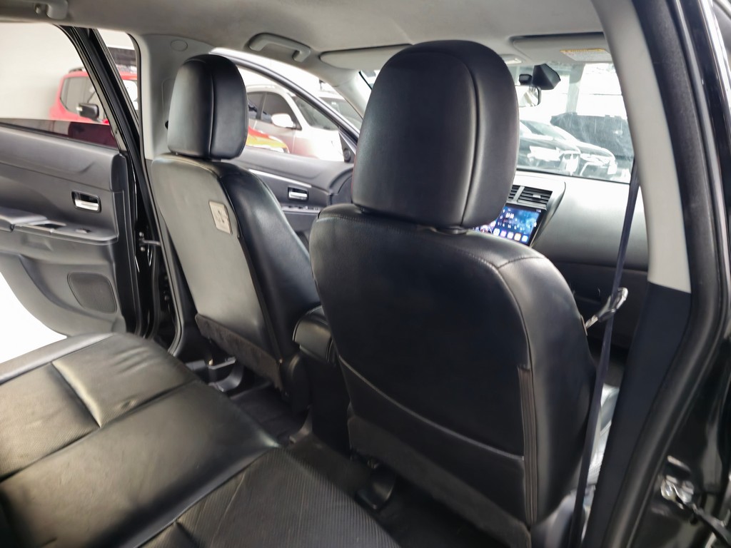 Mitsubishi ASX Preto