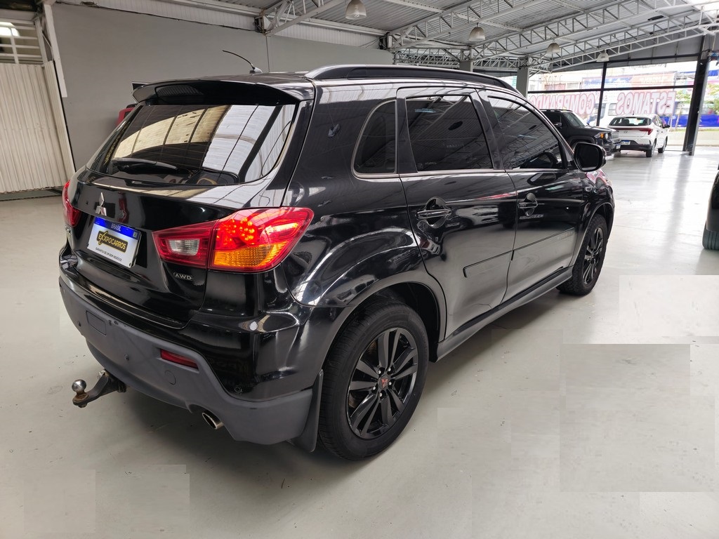 Mitsubishi ASX Preto
