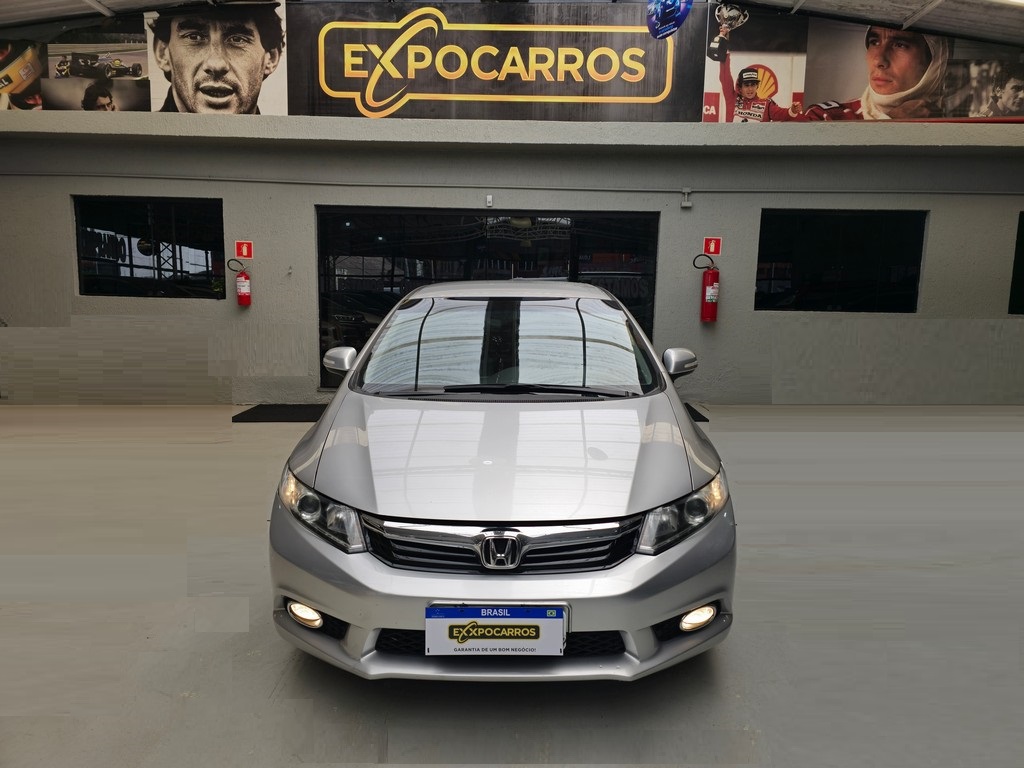 Honda Civic Sedan Prata