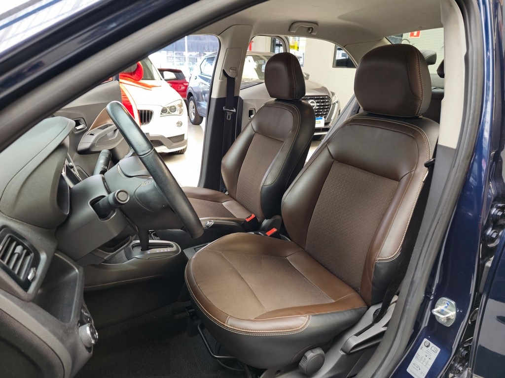 Chevrolet Cobalt Azul