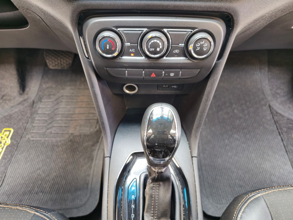 Chery Tiggo 2 Preto