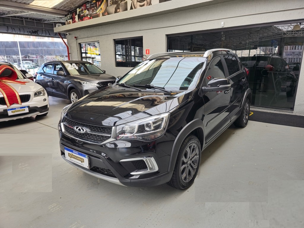 Chery Tiggo 2 Preto