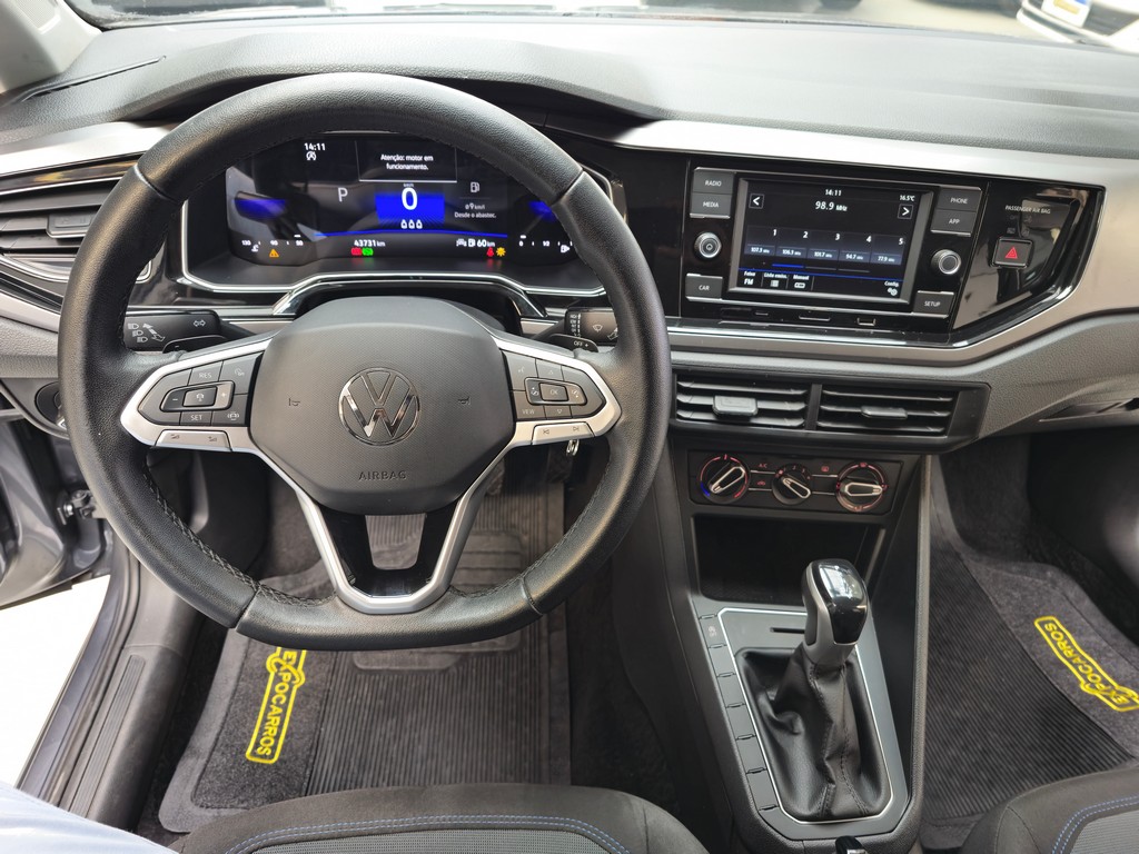 Volkswagen Nivus Cinza