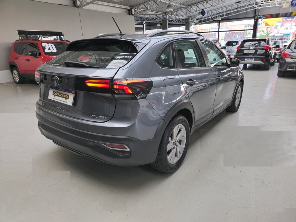 Volkswagen Nivus Cinza