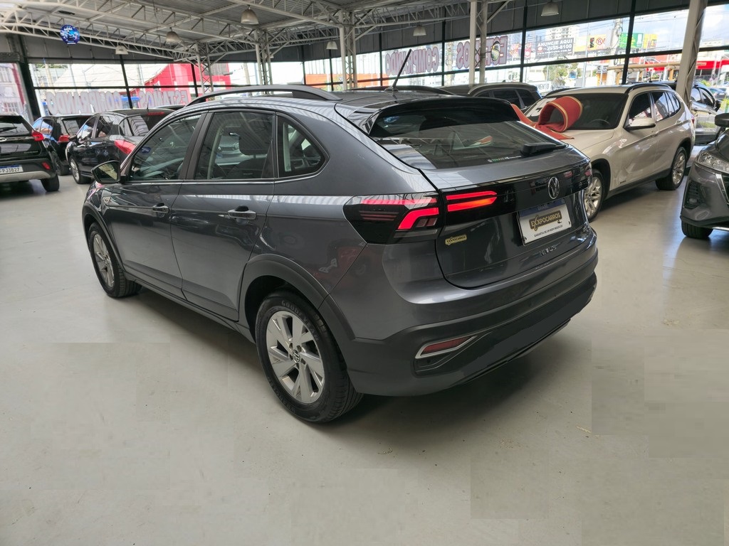 Volkswagen Nivus Cinza