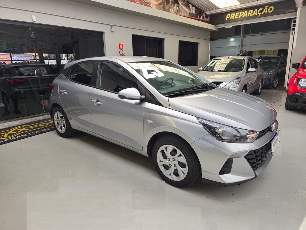 Hyundai HB20 Prata