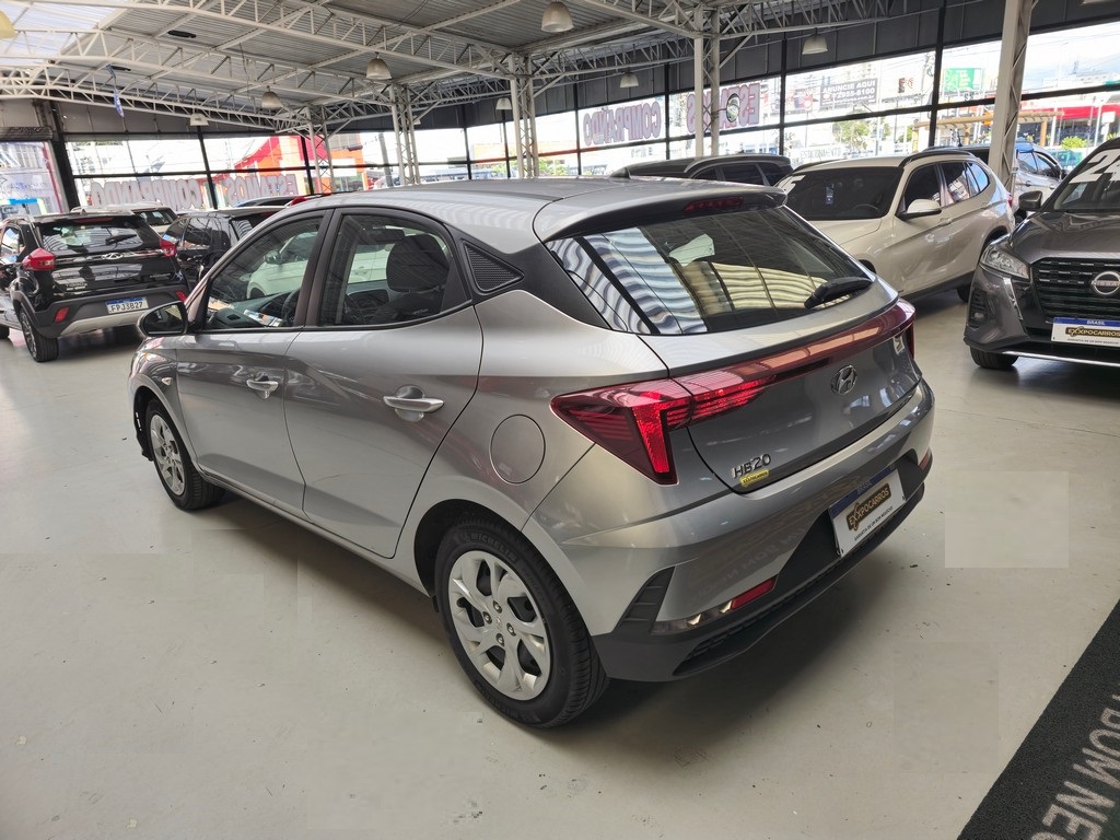 Hyundai HB20 Prata