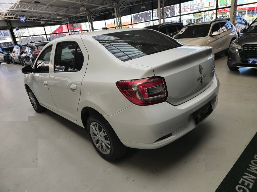 Renault Logan Branco
