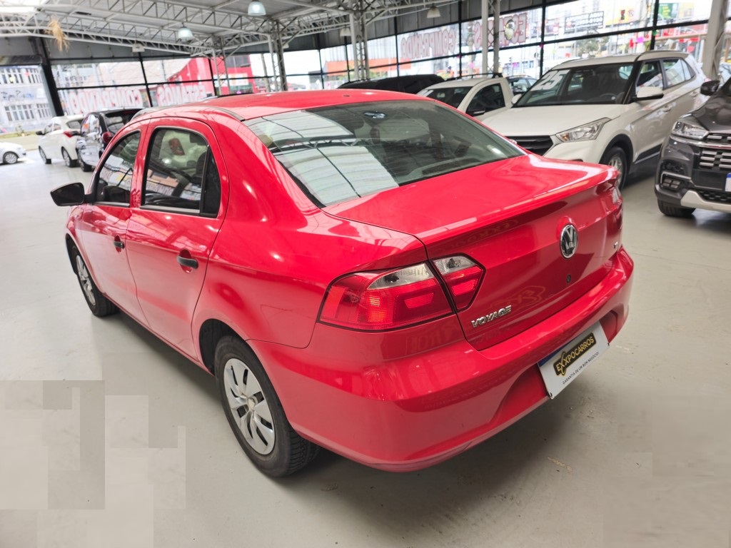 Volkswagen Voyage Vermelho