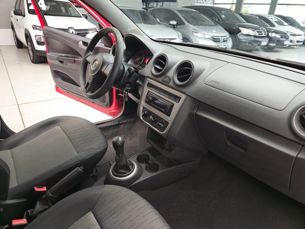 Volkswagen Voyage Vermelho