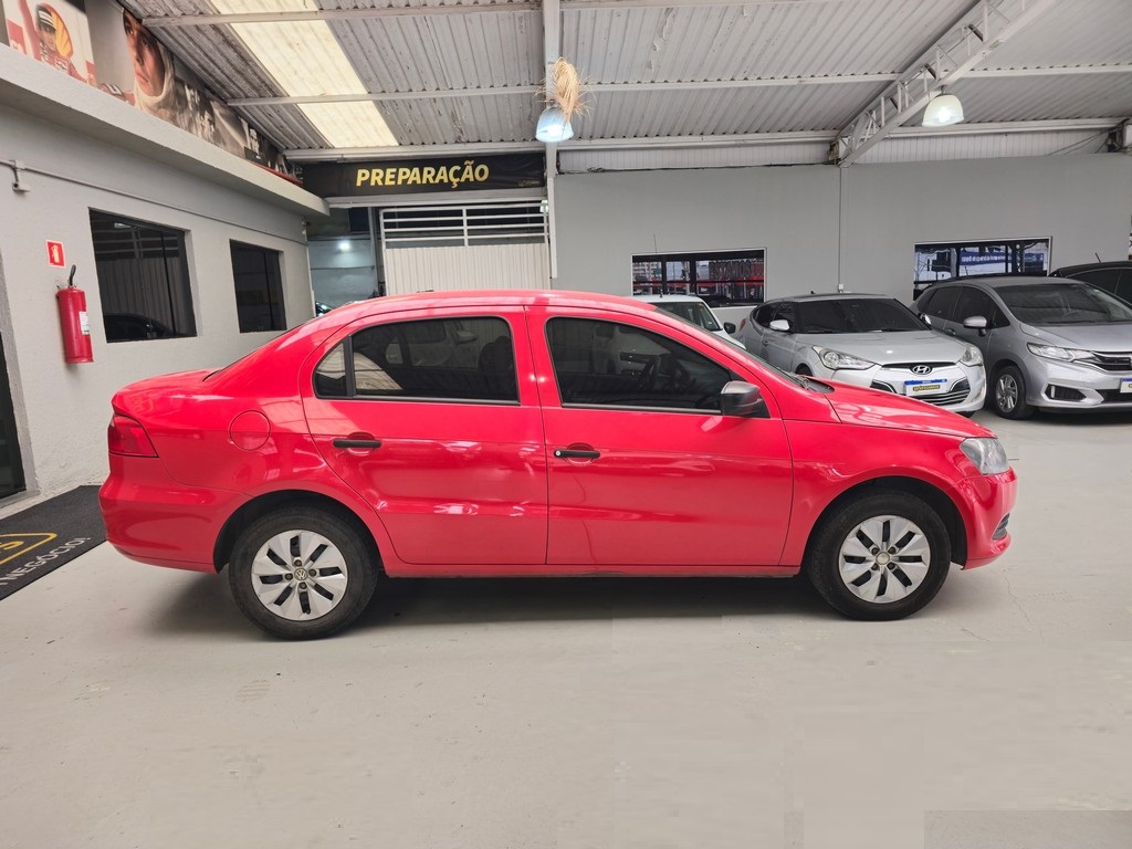 Volkswagen Voyage Vermelho
