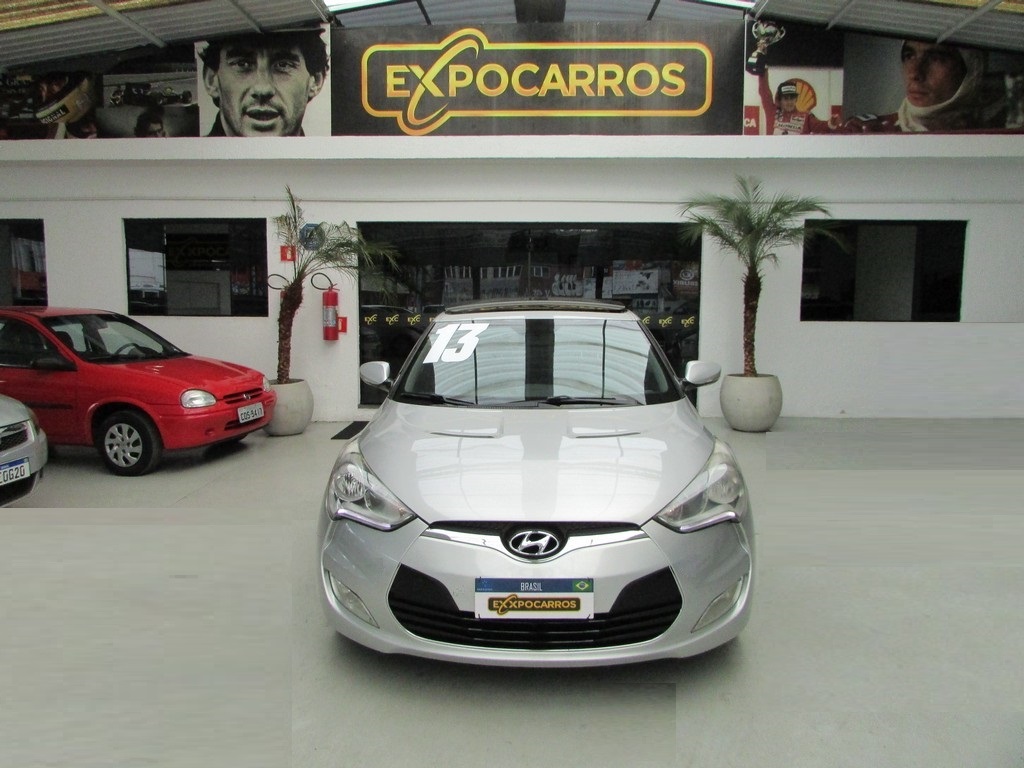 Hyundai Veloster Prata