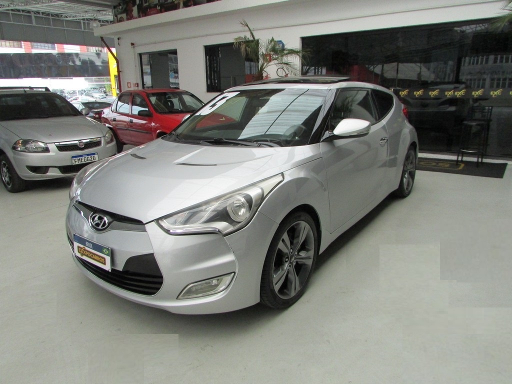 Hyundai Veloster Prata