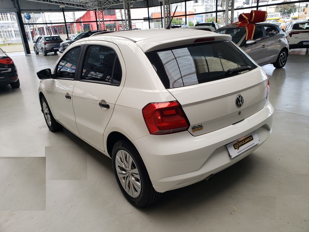 Volkswagen Gol Branco