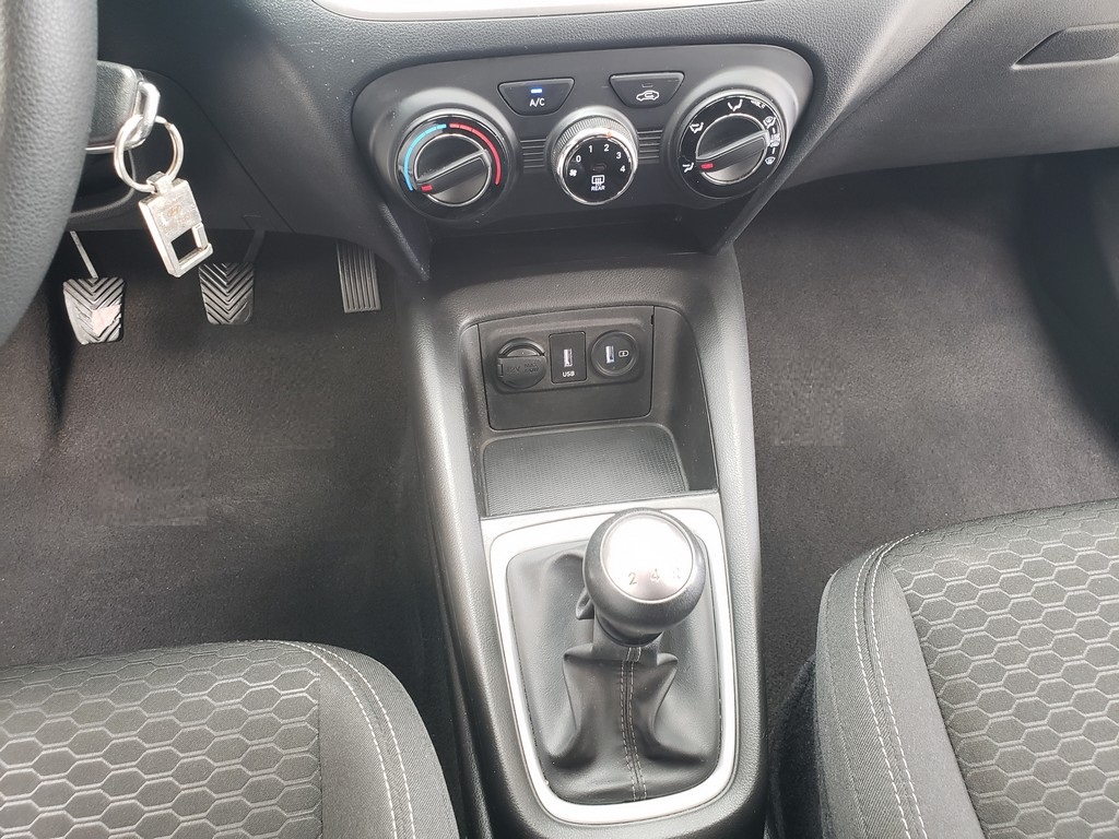 Hyundai HB20 Cinza