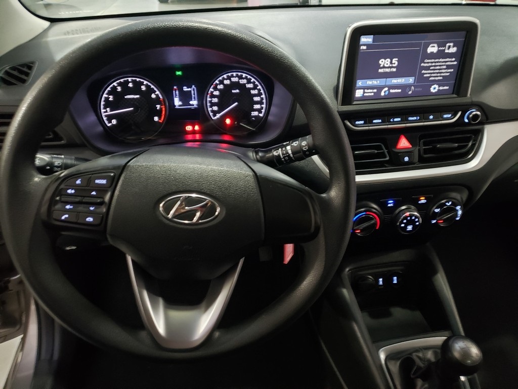 Hyundai HB20 Prata