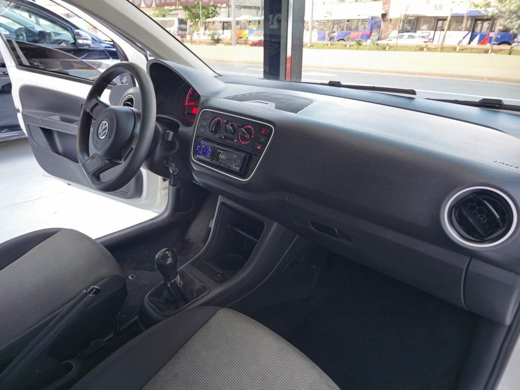 Volkswagen Up! Branco